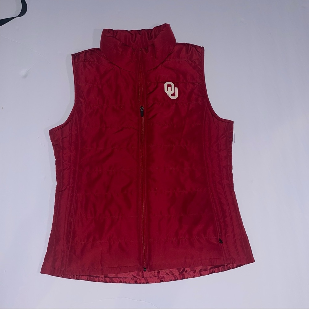L Crimson Colosseum Puffer Vest OU